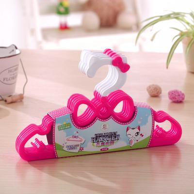 China Modern Hot Sale Custom Logo Baby Clothes Hangers Kids Color Plastic Hanger for sale