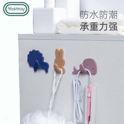 China Viable Double Sided Adhesive Colorful Hanger Strong Transparent Suction Cup Sucker Wall Hangs Rack For Kitchen Bathroom for sale