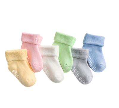 China Sporty Colorful Cute Boys Girls Cartoon Socks Baby Single Socks for sale