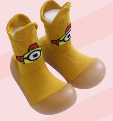 China Breathable infant rubber sole floor shoes babies boys girls cartoon sock shoes deadlift socks toddler rubber shoes for sale