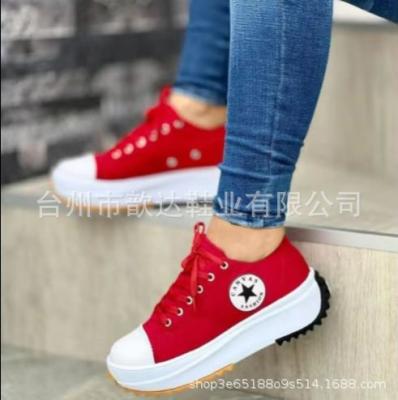 China Women's Fashion Sneakers Casual White Tennis Walking Shoes Thick Bottom Canvas Daily Wear Shoes Women Comfortable Platform Shoes for sale