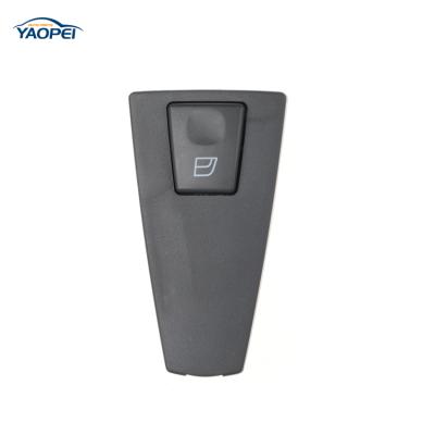 China NEW 100006112 20752919 Power Window Switch Passenger Side For Volvo Truck FH12 FM VNL Standard Size for sale