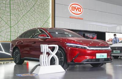 Cina ADAS 5 posti tutti i veicoli elettrici Han BYD hatchback elettrico in vendita