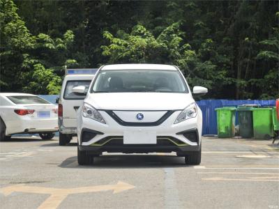 中国 フェンキシングS50 EV ドンフェンモーター電気自動車 415KM コンパクト 4ドア 5席 販売のため