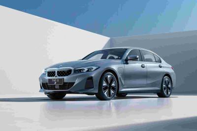 Cina BMW I3 2025 EDrive 35 L Auto di medie dimensioni Puro elettrico 286 cavalli 526 km in vendita