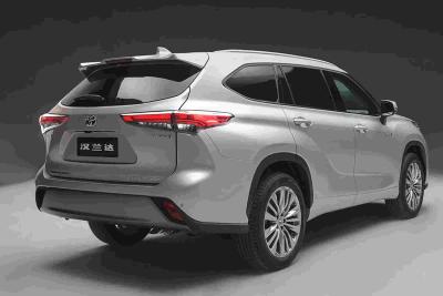 中国 ハイランダー2024 中型SUV 双エンジンの2.5L 四輪駆動 エクストリームバージョン 7座 販売のため