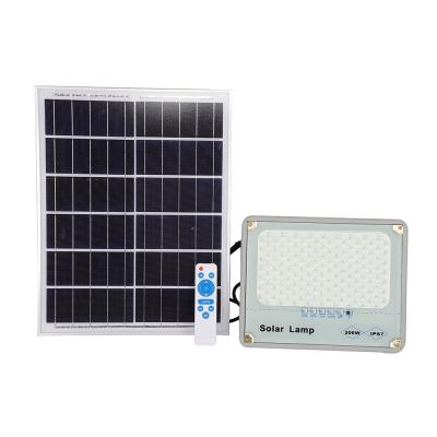 China 2020 Newest Design Products RGB Solar Flood Light Solar Lanscape/Garden Lights for sale