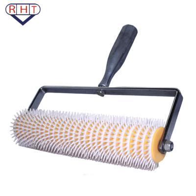 China Removing air bubbles in fillers or air bubble liner removing self leveling floor Spike Roller for sale