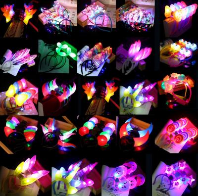 China 2023 Party LED Headband Eco-Friendly Bowknot Feather Flashing Headband For Concert Halloween Christmas Party Supplies for sale