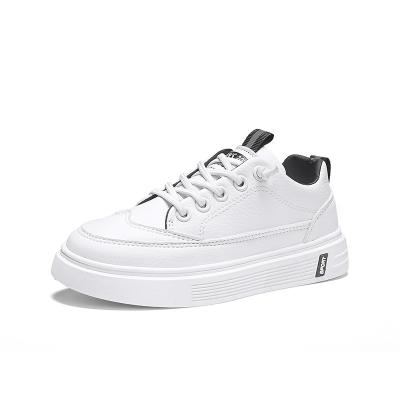 China Board of the trend of casual boys of the small white shoes of the children's sports shoes of the other middle soft soled of autumn and summer new and big children for sale