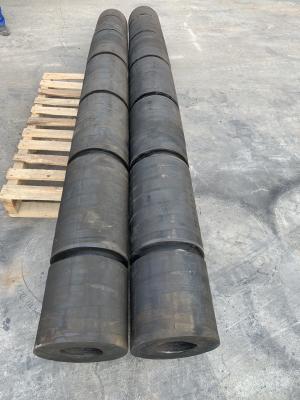 China Density Tug Boat Fenders for Enhanced Protection and Durability for sale