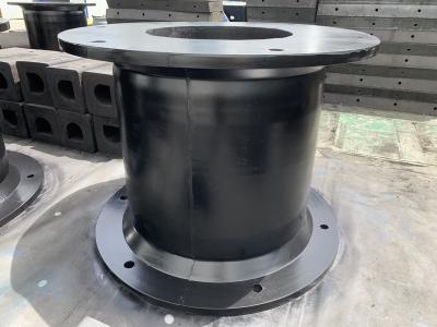 China Marine Fender With Bolt Or Weld Flexible Installation ISO 9001 for sale