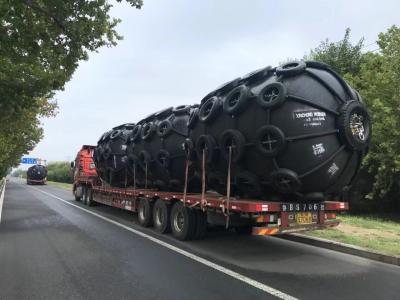 China 15KN/m Versterkte PVC-drijvende fender voor toepassing van schip tot kade Te koop