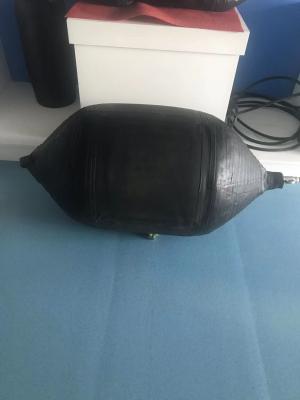 China D1M*EL12M W-type rubber fender voor brugbescherming 6-8 jaar Te koop