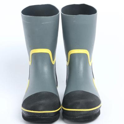 China Cushioning Most Popular Steel Toe Protective Work Shoes Footwear Unisex Wellington Boots for sale