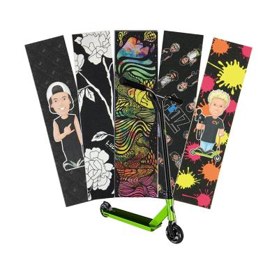 China Custom Adult SKATERGEAR 24*6 Thumb Kick Scooter Grip Tape And Griptape With Logo Free Shipping for sale