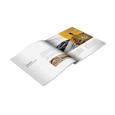 China Advertising Customized Magazine Catalog Brochure Printing Professional Booklet Printing for sale