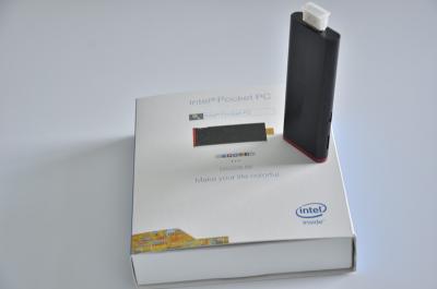 中国 WIFI の TV DDR3 32G の抜け目がない作り付けのアンテナのための BT4.0 WIFI 2.4GHz 5.0GHz XBMC の人間の特徴をもつドングル 販売のため