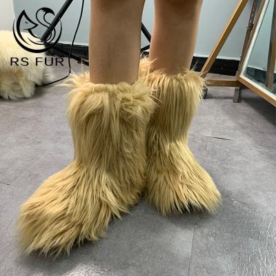 China Fast Delivery Anti-slippery Warm Faux Raccoon Fur Snow Boots Set Fashion Women Fox Fur Winter Boots for sale