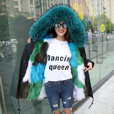 China 2018 Fashion Christmas Color Winter Fox Fur Luxury Parka Jacket Women Anti-Shrink With Hood For Women Large Fox Fur Parka for sale