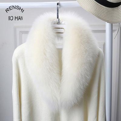 China Korean Stocking Coat Dyed Blue Fox Fur Collar and Handcuffs White Fur Collar for sale