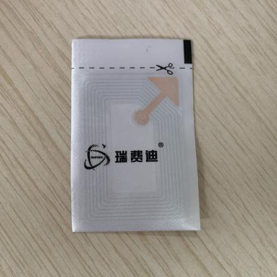 China Anti-shoplifting scary Eas anti-theft woven apparel labes; Customized Woven Labels for sale