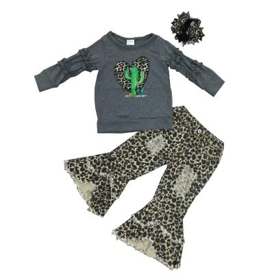 China 2021 New Sweet Valentine's Day Baby Kids Clothes Set Gray Leopard Heart Shape Cactus Denim Bell Bottom Pants Ruffles Outfits for sale