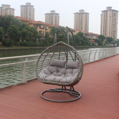 China Super comfortable casual outdoor double chair PE rattan wicker seater swing swing chair for sale