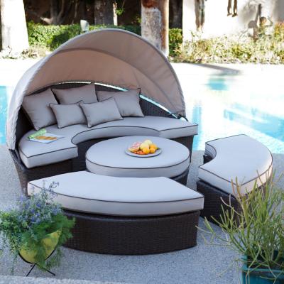 China UV Esistant Rattan Round Lounge With Canopy Bali Canopy Bed Sofa Bed Outdoor Outdoor And Wicker for sale