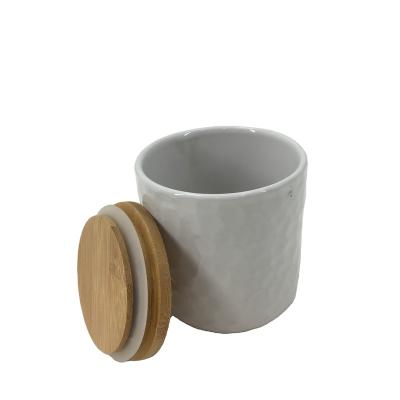 China Wear resistant and not easy to deform competitive price finely processed tea coffee water cup bamboo wooden tissue box cover for sale