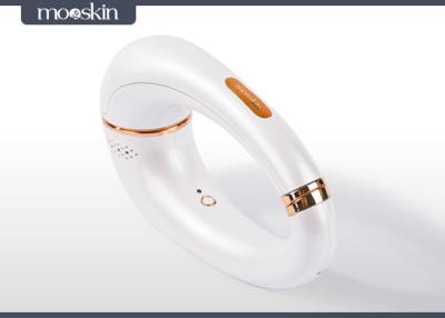 China High Tech Cleansing Tools Rotating Facial Cleansing Brush With A Monitoring System for sale