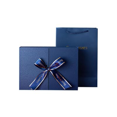 China Custom Small Recyclable Empty Logo Luxury Brand Gift Box Packaging With Ribbon-Caja De Carton Regalo for sale