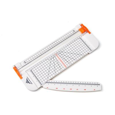 China High Performance Hot Selling Small And Exquisite Cost Mini Paper Cutter With Safety Blade A4 Manual Plastic Label Paper Trimmer For Office And School for sale