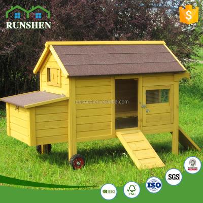 China Sustainable Easy Moved Commercial Wooden Chicken Cages Pet Houses With Wheel for sale