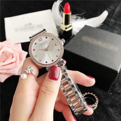 China Hot Selling Water Resistant Discounting Bracelet Ladies Strap Diamond Quartz Watch Gift for sale