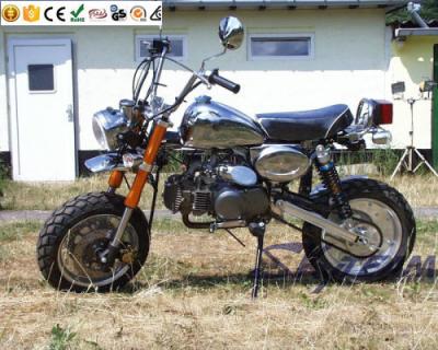 China SKYTEAM Monkey Bike Reproduction 125cc 4 Stroke Le Mans Club Motorcycle (EEC EUROIII EURO3 CERTIFIED) 75kg for sale