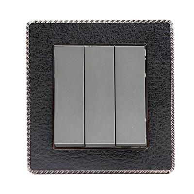 China Fashion Simplicity High Quality Cowhide Panel 3gang 2way Electronic Wall Switch Gray Socket for sale