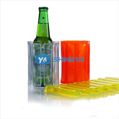 China Waterproof Custom Reusable Ice Pack Beer Cans Cooler Gel Sleeve for sale