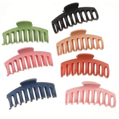 China Acrylic resin and alloy sell well new type transparent flower than large hair claw hair claw cut plastic for sale