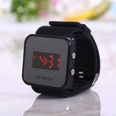 China Square Style Non-Specific Fashion LED Watch With Mirror Surface for sale