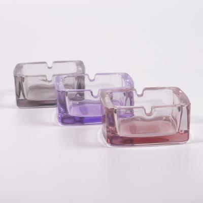 China CLASSIC Customized Portable Cigarette Square Size Glass Ashtray For Smoking for sale