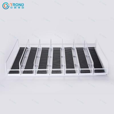 China Shopping Mall Supermarket Equipment Freezer Shelves Flexible Gravity Roller Shelf With Divider for sale