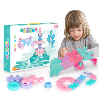 China DIY Blocks Set Xiaoboxing Plastic DIY Colorful Children's Hot Selling Educational Bricks Toy Blocks Building for sale