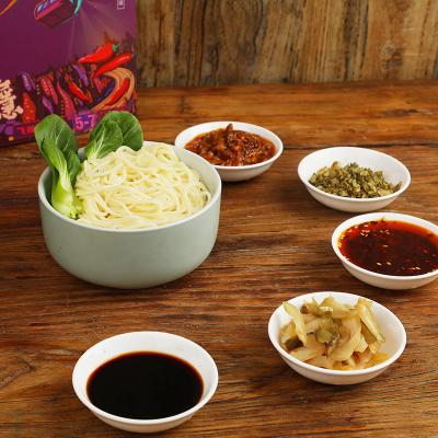 China Bequemer alkalischer Chongqing Spicy Noodles Ultra Spicy Chongqing Small Noodles zu verkaufen