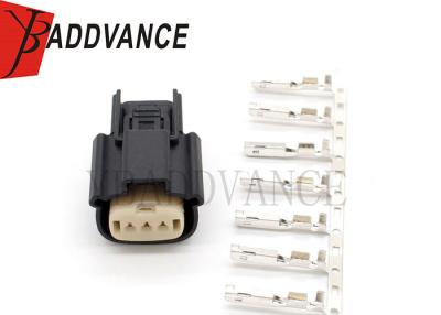 China 334710336 empalmes eléctricos automotrices equivalentes al conector pin de la hembra 3 de Molex en venta