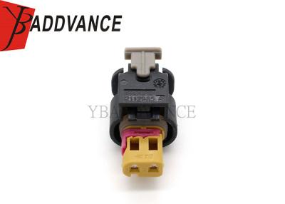 China Conectores automotivos de 4F0973702A 2112985A PBT ampère à venda