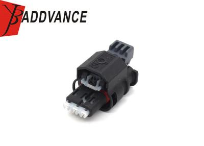 China 9316015-05 3 conector elétrico automotivo de Pin Female PA66 GF35 para BMW à venda