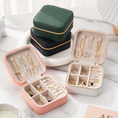 China New Style Fashion Jewelry Organizer Green Velvet Case Small Travel PU Leather Jewelry Box With Zipper for sale