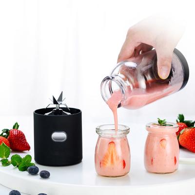 China Portable Car Household Self Cleaning Blender Pink Black Pink Household Fruit 3 Cup Blender Blades 3d Usb Juicer for sale