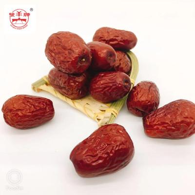 China Wholesale Dried Red Dates Whole Jujubes Sweet Chinese Dates Xinjiang Original for sale